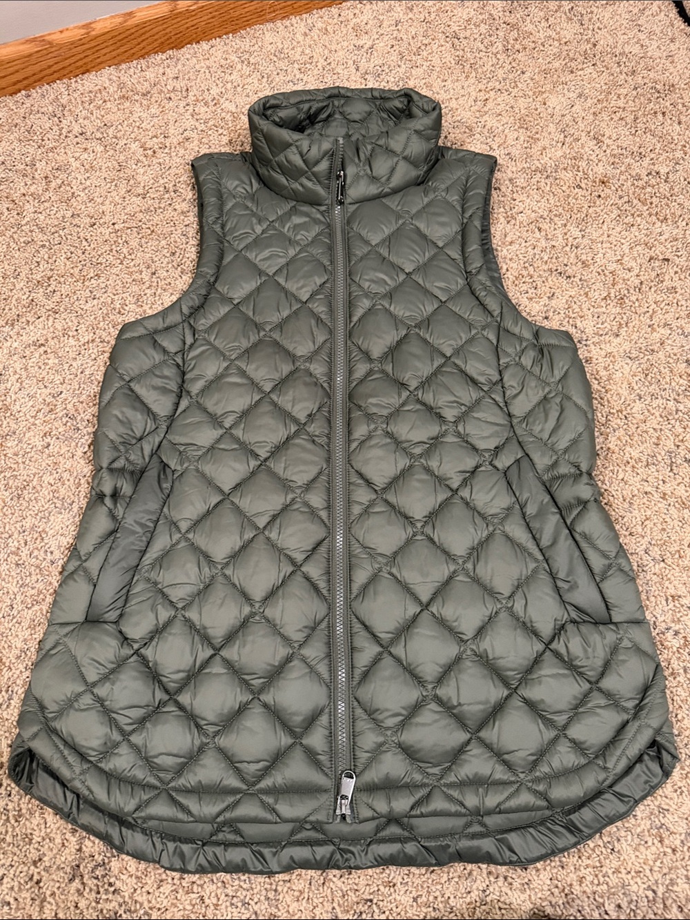 Athleta Olive Green Whisper Featherless Vest- M